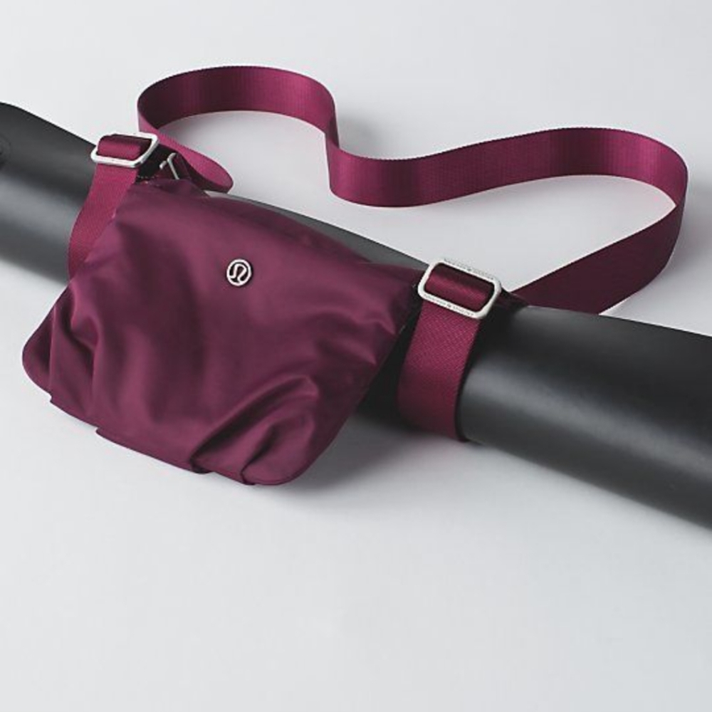 NWOT Lululemon YOGA Mat Holder Shoulder Bag